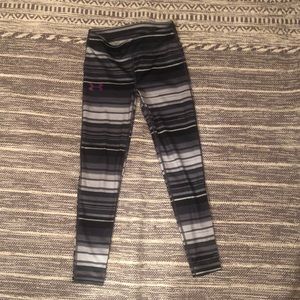 UNDER ARMOUR LEGGINGS!!